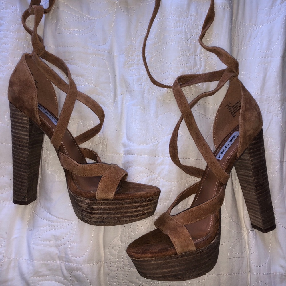 Steve Madden Tan Strappy Tie Up Heels